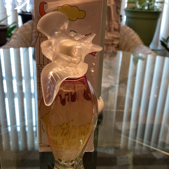 L’ Air du Temps Eau De Toilette/ Nina Ricci. 100 ml. 3.3 Fl OZ. - Picture 2 of 2